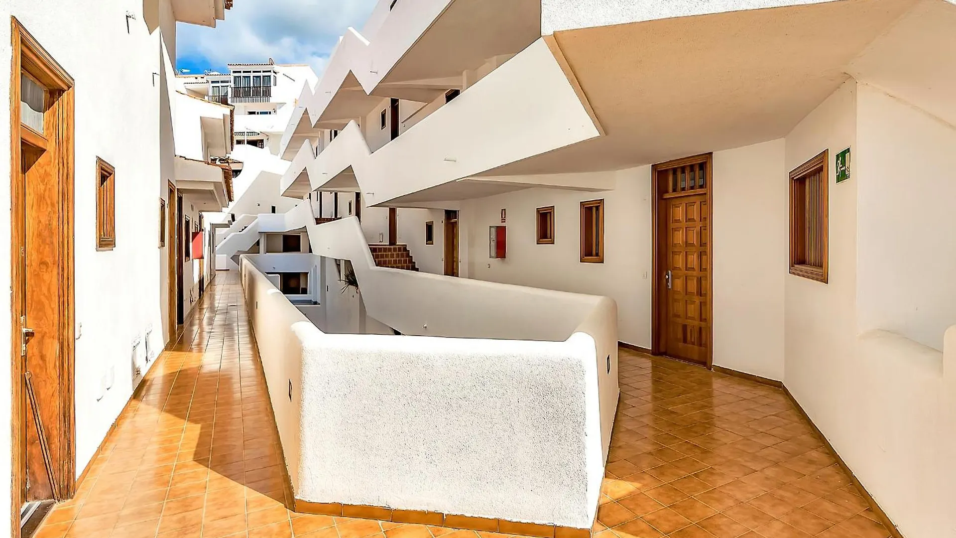 Ocean View Apartments In Park Royal I Costa Adeje